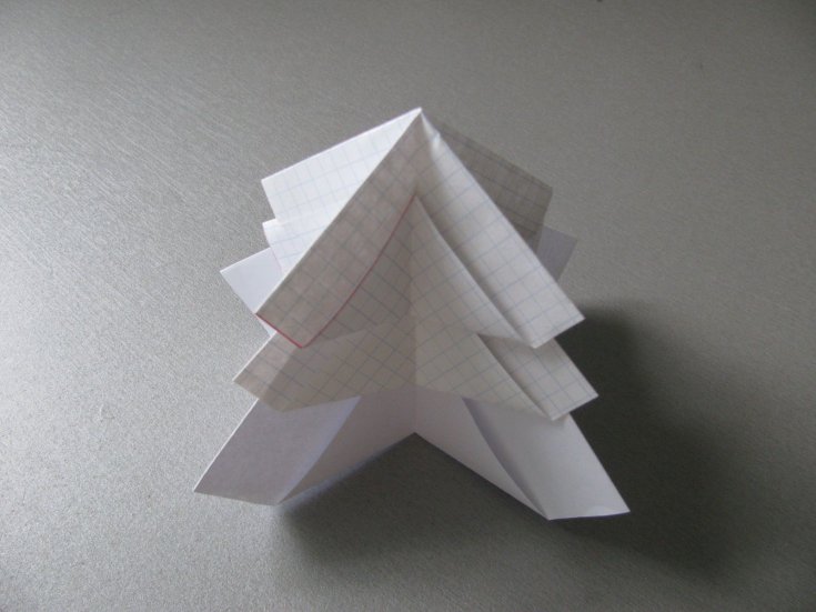 Елочка оригами из бумаги - простые инструкции чтобы сделать елочку своими руками +фото и видео!