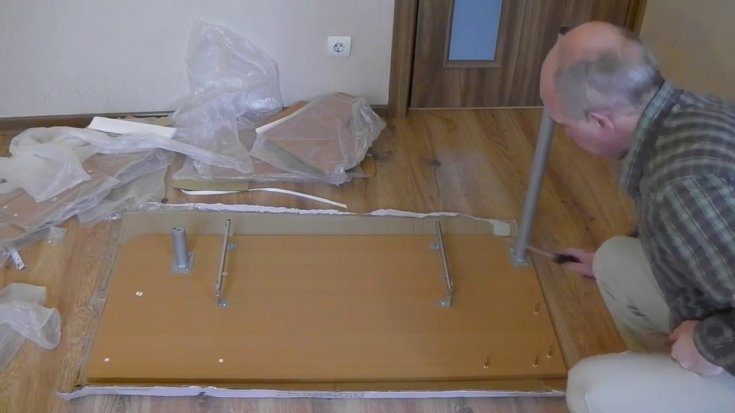 Инструкция, как сделать компьютерный стол своими руками: чертежи, проекты и способы как построить современный, функциональный и удобный компьютерный стол (125 фото и видео)