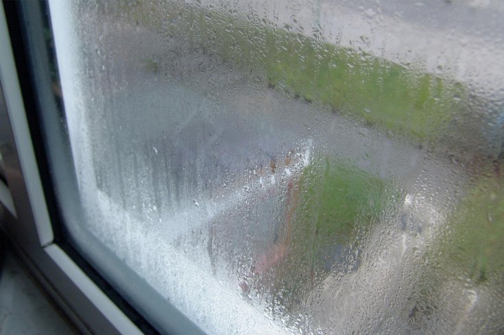 Что делать если потеют пластиковые окна: почему отпотевают пластиковые окна изнутри (105 фото и видео)