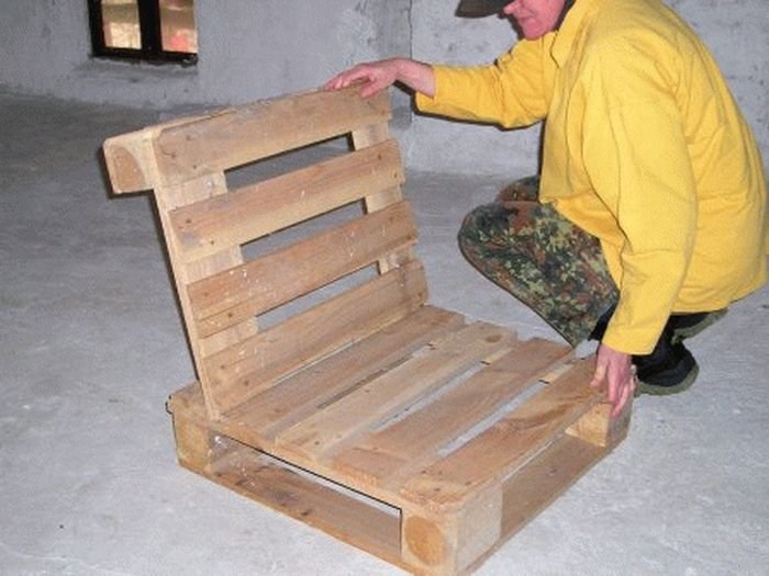 Как сделать скамейку из паллет: скамейка из поддонов своими руками